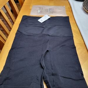 Womans Black High Waisted Shaper Short Size XXL NWT